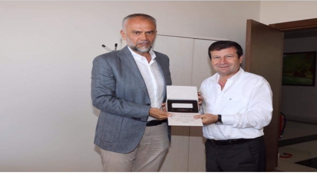 CHP Grup Başkan Vekili Ünal Bellek'i CHP'liler İstifa'ya davet etti!..