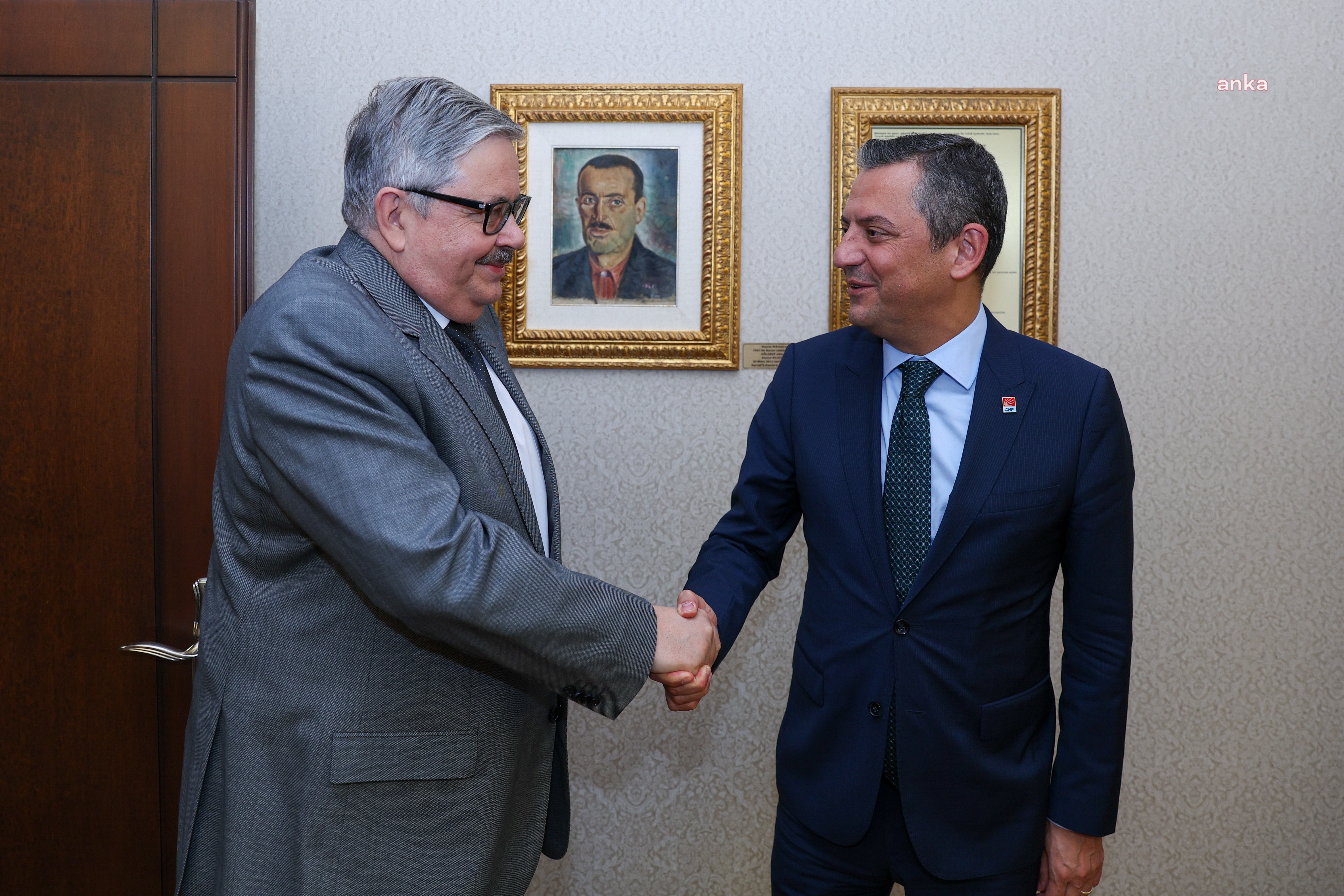CHP Lideri Özgür Özel, Rusya'nın Ankara Büyükelçisi Aleksei Erkhov ile Görüştü