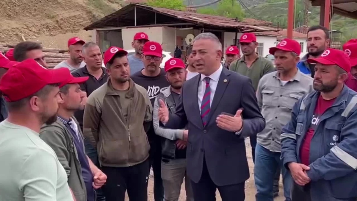 Çorum'da Linyit Kömür Madeninde İşçi Eylemi: "Emekten Yana Olacağız"