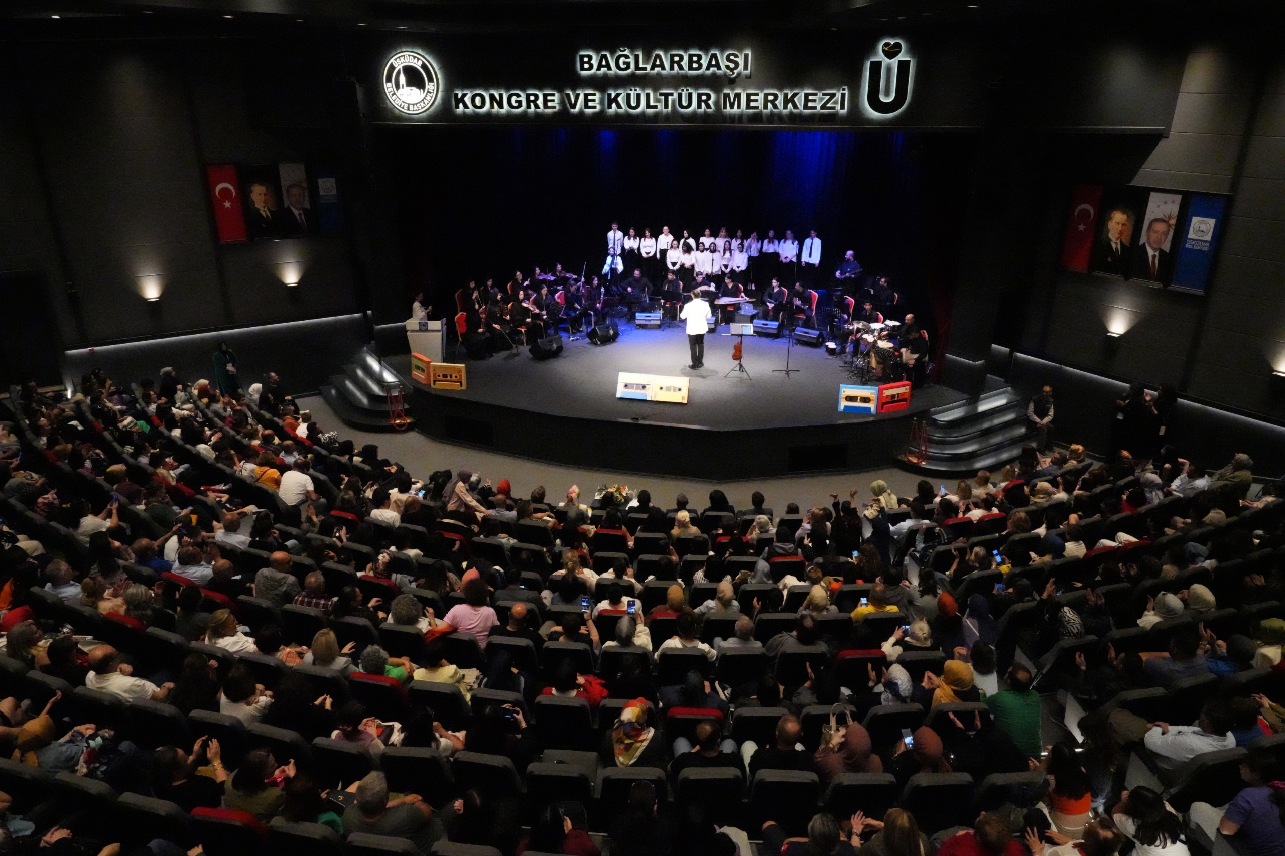 GÜZEL SANATLAR AKADEMİSİ YIL SONU KAPANIŞ SERGİ VE KONSERİ GERÇEKLEŞTİ