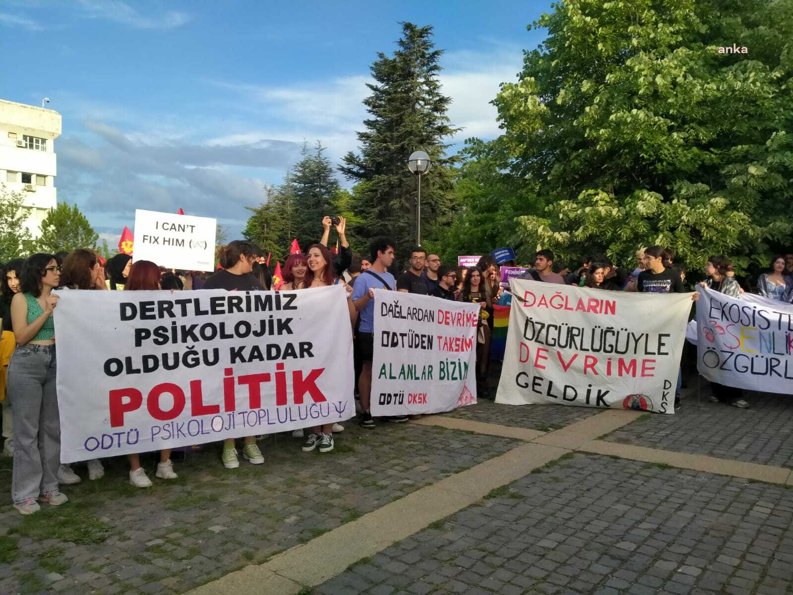 ODTÜ Öğrencileri Geleneksel Bahar Şenliği'ni Kendi İmkanlarıyla Düzenledi