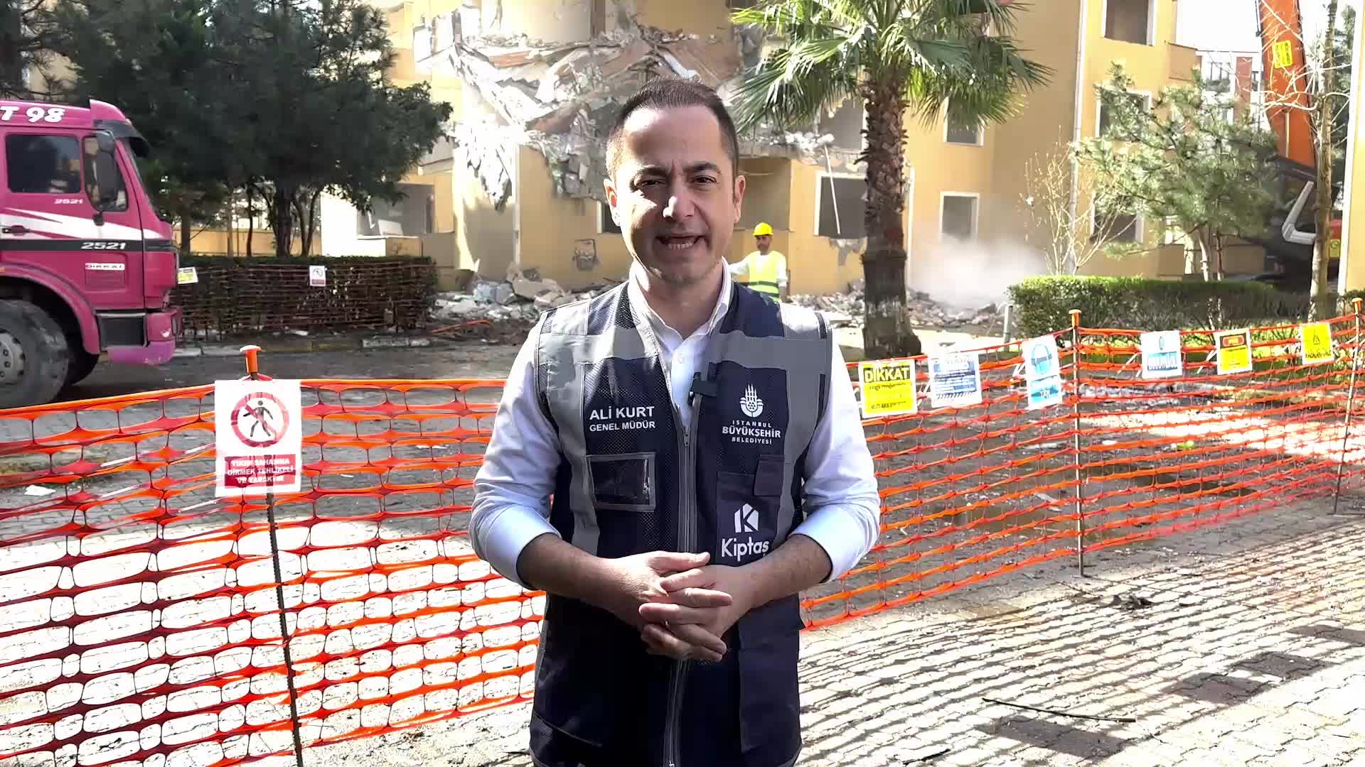 Kadıköy Erenköy’de Kentsel Dönüşüm Atağı: KİPTAŞ, Nuhbey Apartmanı'nın Temelini Attı