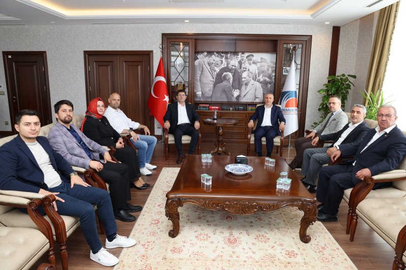 SİYASİ PARTİLERE BAYRAM ZİYARETİ